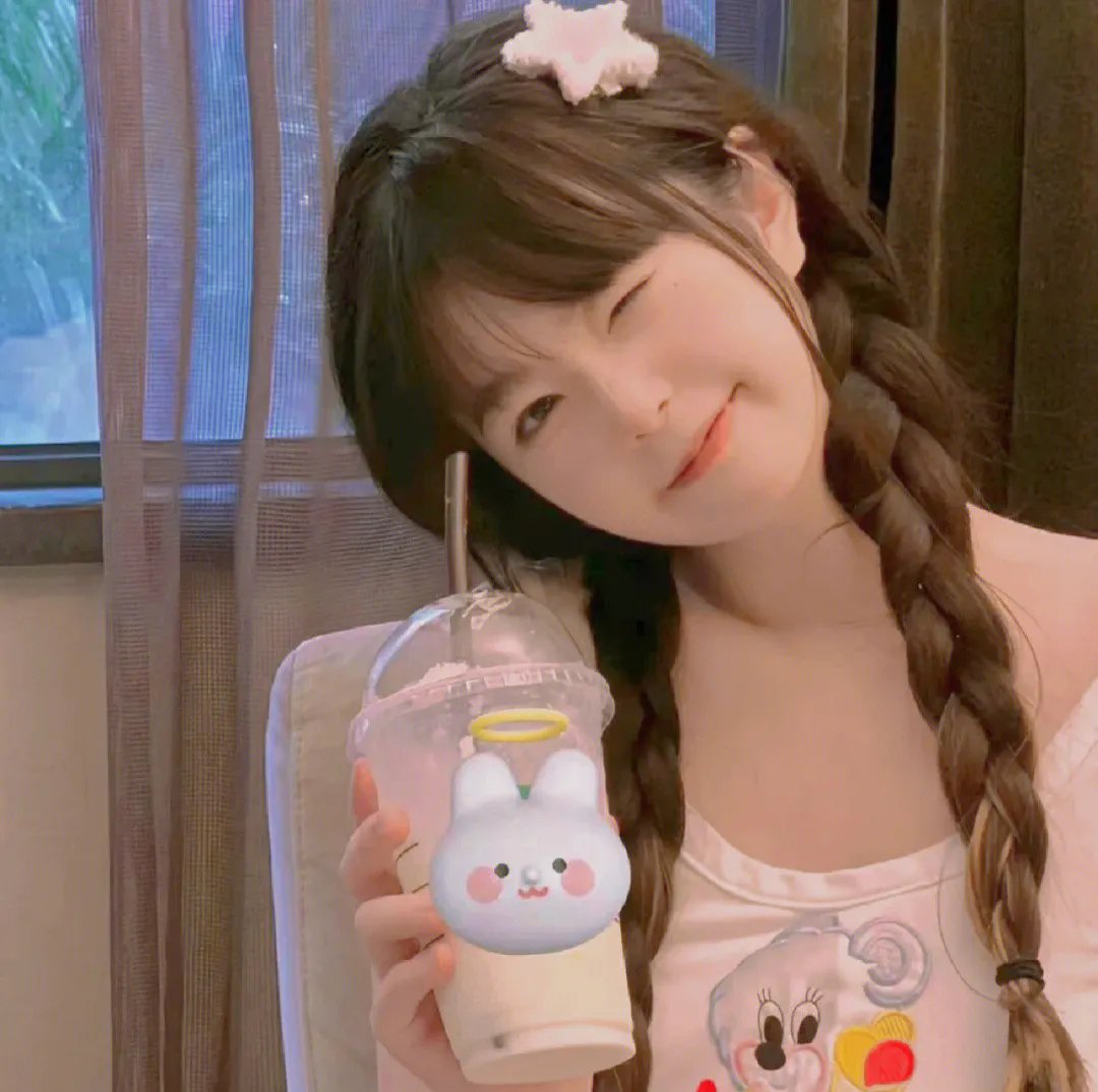 不信神的女子海报